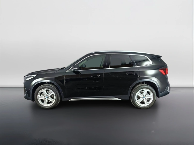 6 - BMW X1 X1 sdrive18i X-Line auto