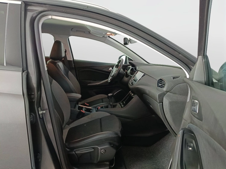 11 - Opel Grandland X 