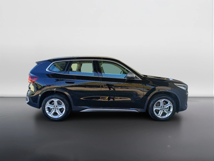 3 - BMW X1 X1 sdrive18i X-Line auto
