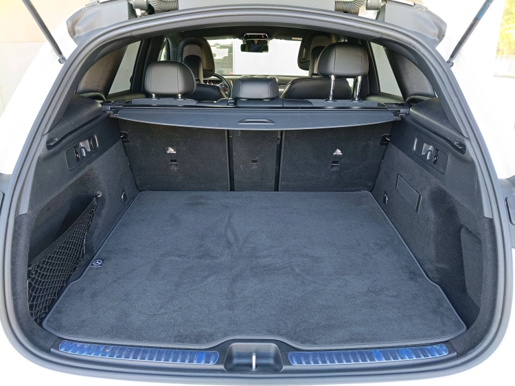 15 - Mercedes-Benz GLC 220 d AMG Premium 4matic auto