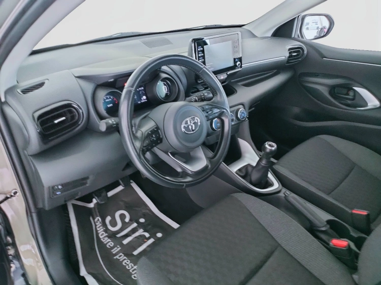 14 - Toyota Yaris Yaris 1.0 Trend