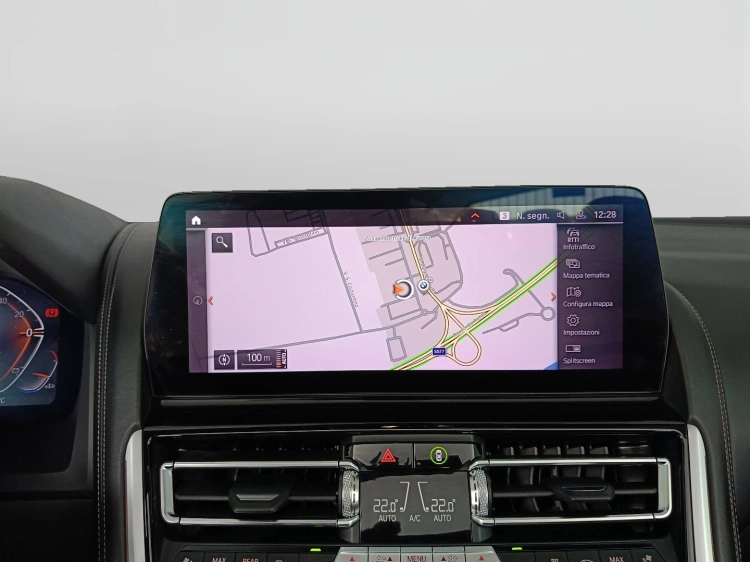 16 - BMW Serie 8 840d Cabrio mhev 48V xdrive auto