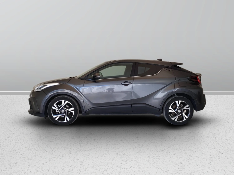 3 - Toyota C-HR C-HR 1.8h Trend e-cvt