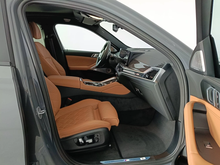 11 - BMW X6 BMW X6 xDrive40d M Sport