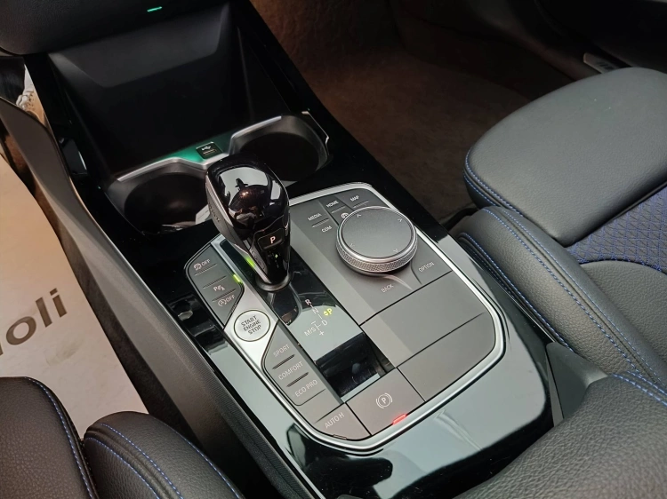 17 - BMW Serie 1 116d Msport auto