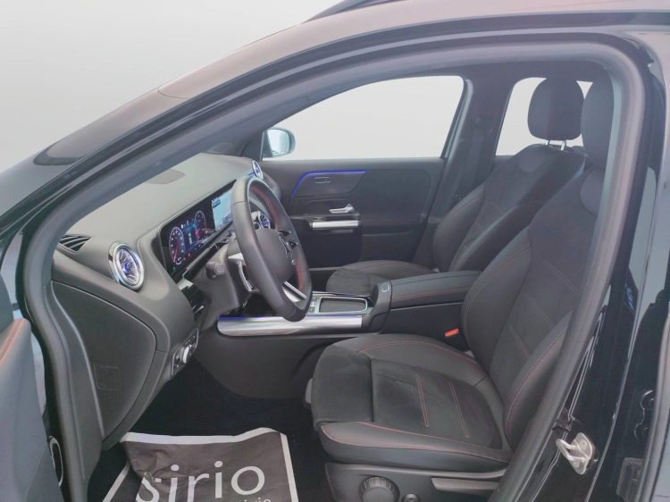 11 - Mercedes-Benz GLA 200 d AMG Line Advanced Plus 4matic auto
