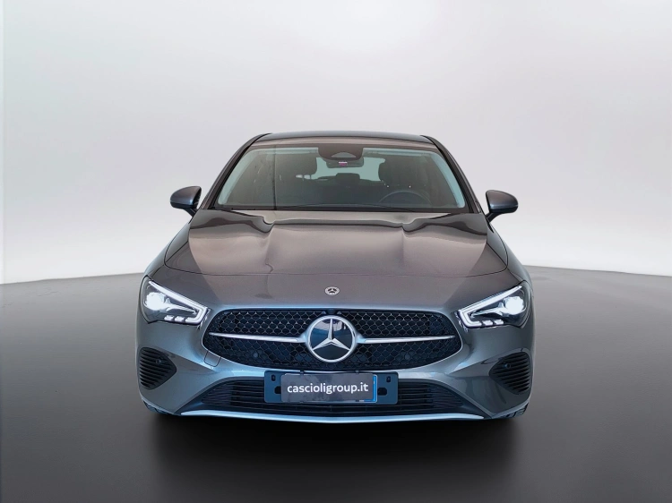 2 - Mercedes-Benz CLA Shooting Brake 180 d Advanced auto