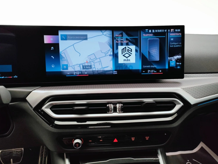 14 - BMW Serie 3 318d Touring mhev 48V Msport auto