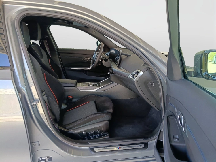 11 - BMW Serie 3 320d mhev 48V xdrive MSport Pro auto