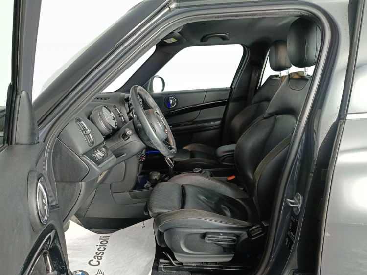 8 - MINI Countryman Mini Countryman 2.0 Cooper SD auto my18