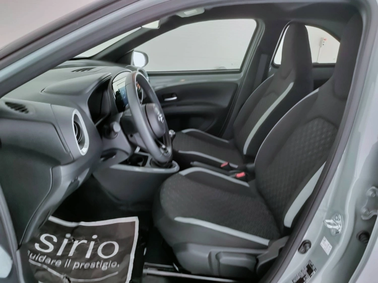 15 - Toyota Aygo X Aygo X 1.0 Trend 72cv