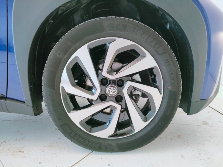 9 - Toyota Aygo X Aygo X 1.0 Trend 72cv