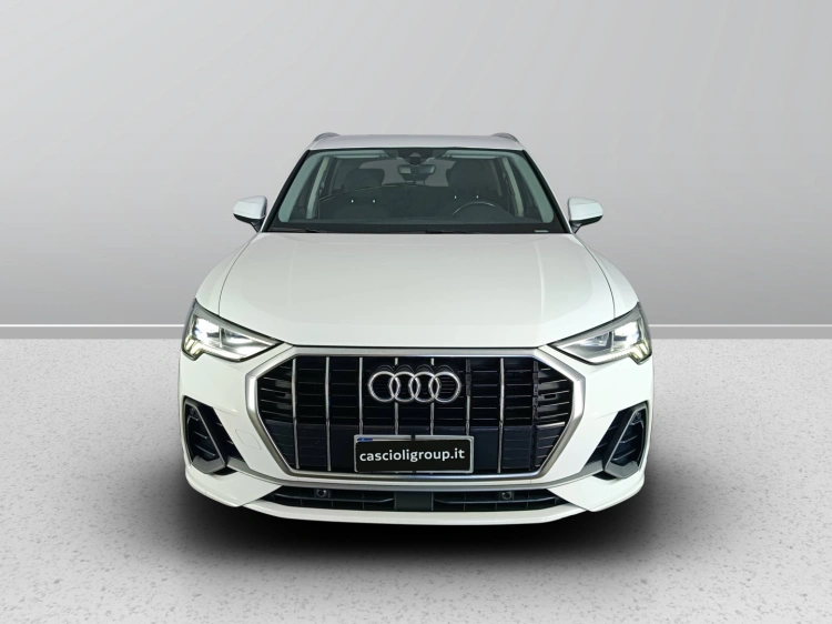 2 - Audi Q3 Q3 35 2.0 tdi s-tronic