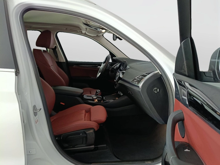 11 - BMW X3 X3 xdrive20d mhev 48V auto