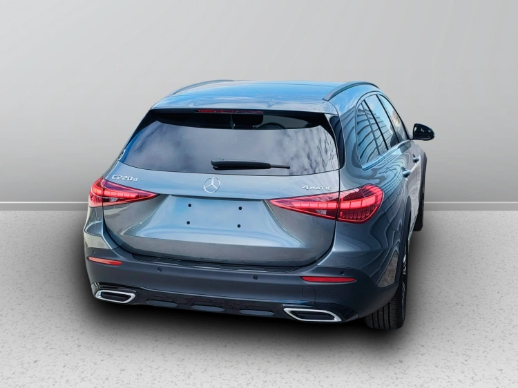 6 - Mercedes-Benz Classe C 220 d 4MATIC All Terrain