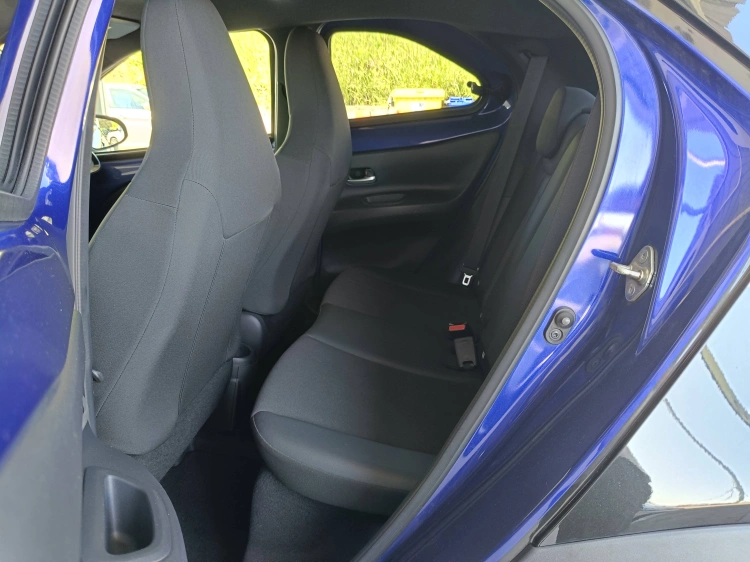 9 - Toyota Aygo X Aygo X 1.0 Lounge 72cv