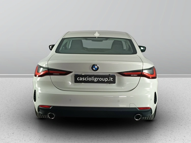 5 - BMW Serie 4 420d Coupe mhev 48V Sport auto