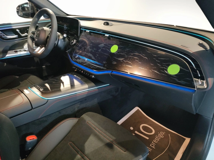 32 - Mercedes-Benz CLASSE E 53 Hybrid 4MATIC+