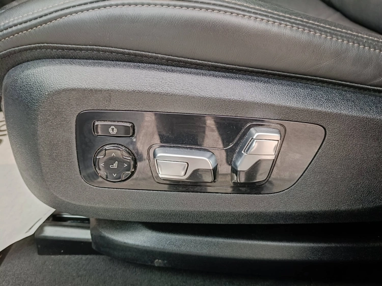 16 - BMW X6 X6 xdrive30d MSport Pro auto