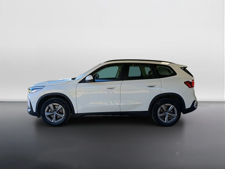 6 - BMW X1 X1 sdrive18d X-Line auto