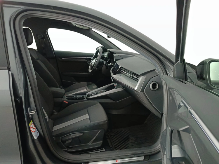 11 - Audi A3 A3 Sportback 35 2.0 tdi S line Edition s-tronic