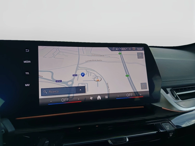 13 - BMW iX1 iX1 edrive 20 X-Line