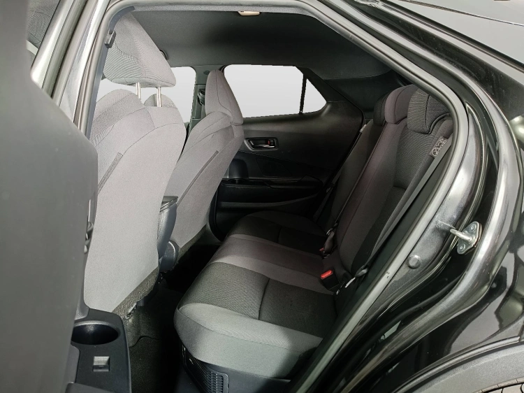 9 - Toyota C-HR C-HR 1.8 hv Trend fwd e-cvt