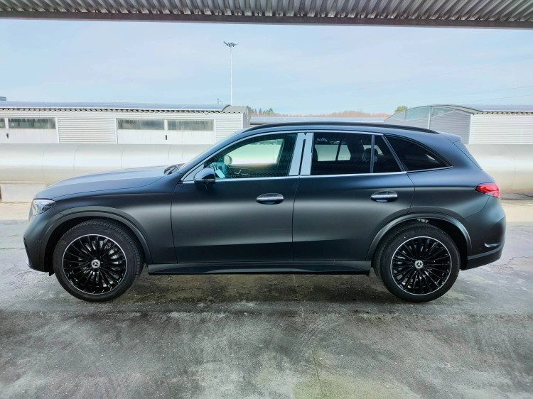 3 - Mercedes-Benz GLC 300 d 4MATIC