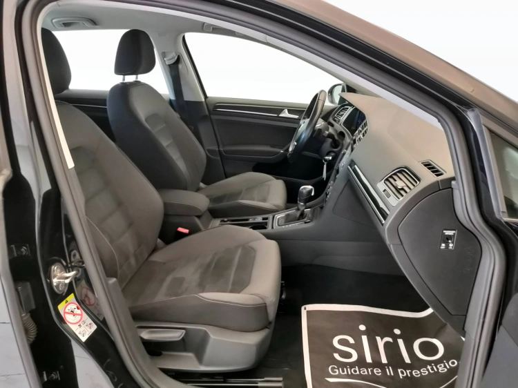 9 - Volkswagen Golf Golf 5p 1.6 tdi Executive 115cv dsg