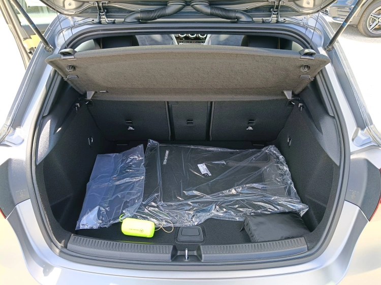 14 - Mercedes AMG Classe A Mercedes-AMG A 35 4MATIC