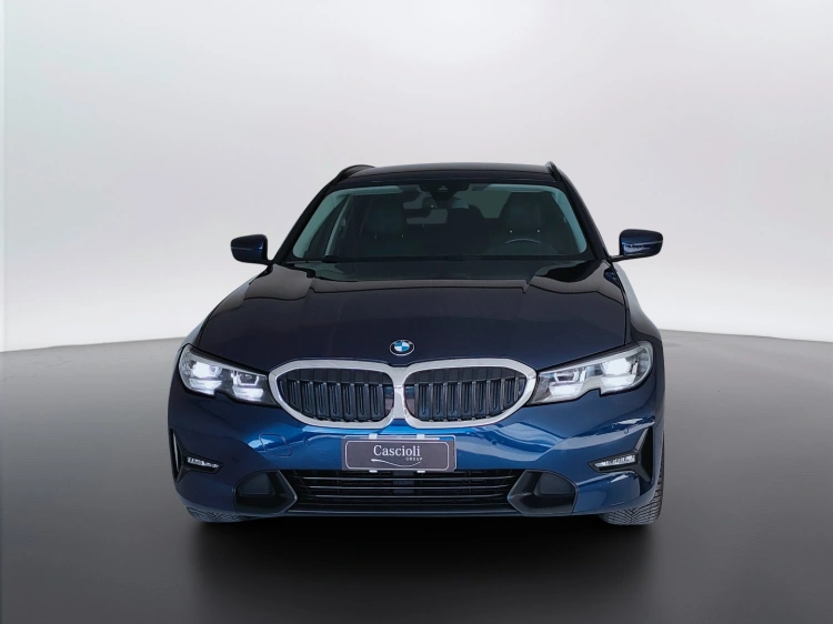 2 - BMW Serie 3 320d Touring auto