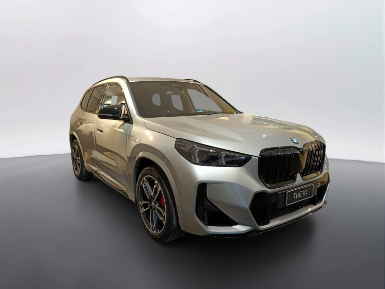 4 - BMW X1 M BMW X1 M35i xDrive