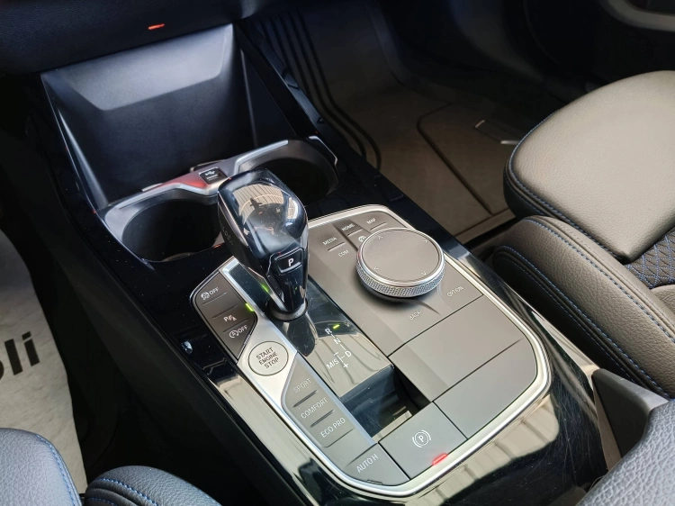 15 - BMW Serie 1 116d Msport auto