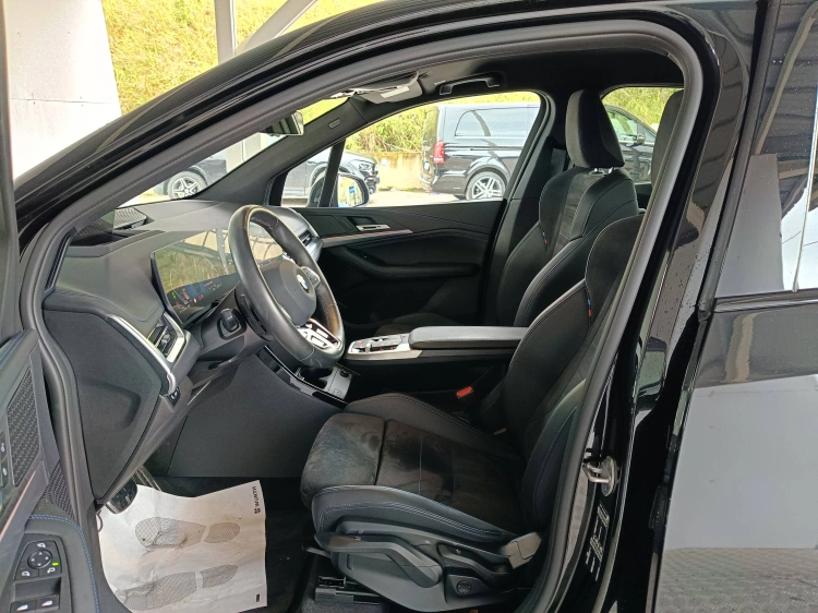 8 - BMW Serie 2 218d Active Tourer Msport auto