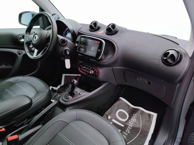 10 - smart fortwo Fortwo Cabrio eq Prime 22kW