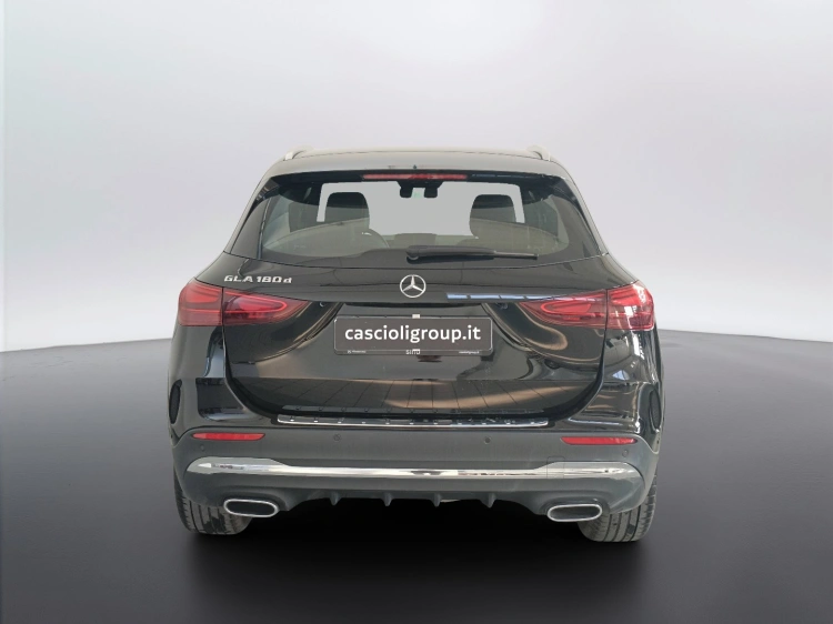 5 - Mercedes-Benz GLA 180 d AMG Line Advanced Plus auto
