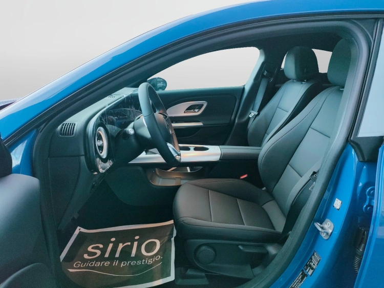 7 - Mercedes-Benz CLA 250+ con tecnologia EQ