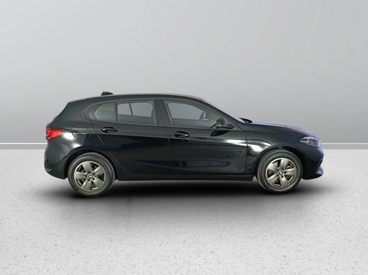 6 - BMW Serie 1 118d Business Advantage auto