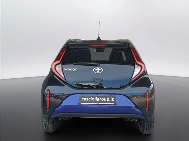 5 - Toyota Aygo X TOYOTA Aygo X 1.0 VVT-i 72 CV 5 porte Trend