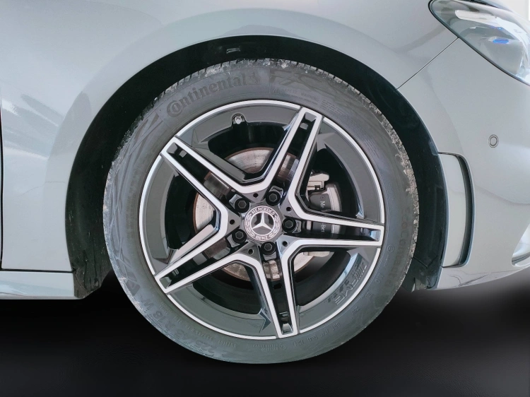 8 - Mercedes-Benz Classe B 180 d AMG Line Advanced Plus auto