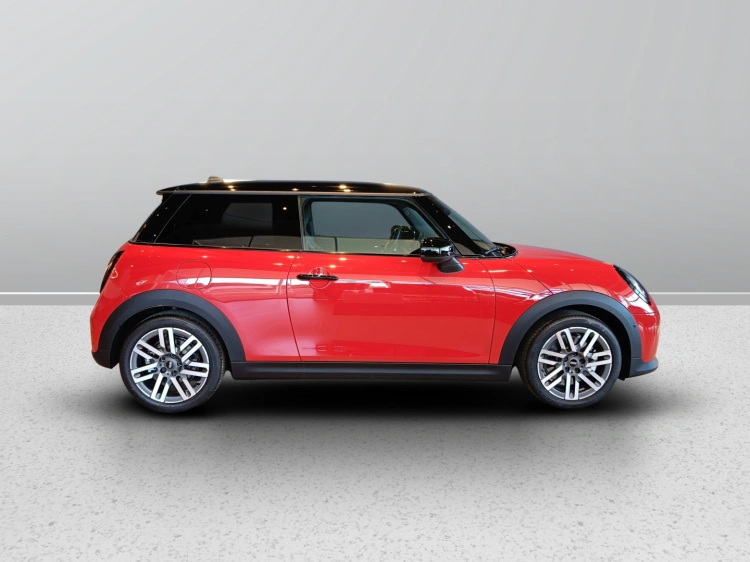 7 - MINI Cooper COOPER C