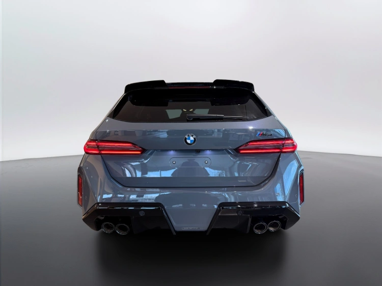 13 - BMW M M5 M5 Touring