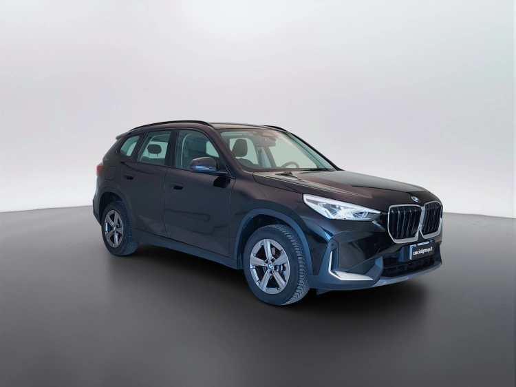 3 - BMW X1 X1 sdrive18d X-Line auto