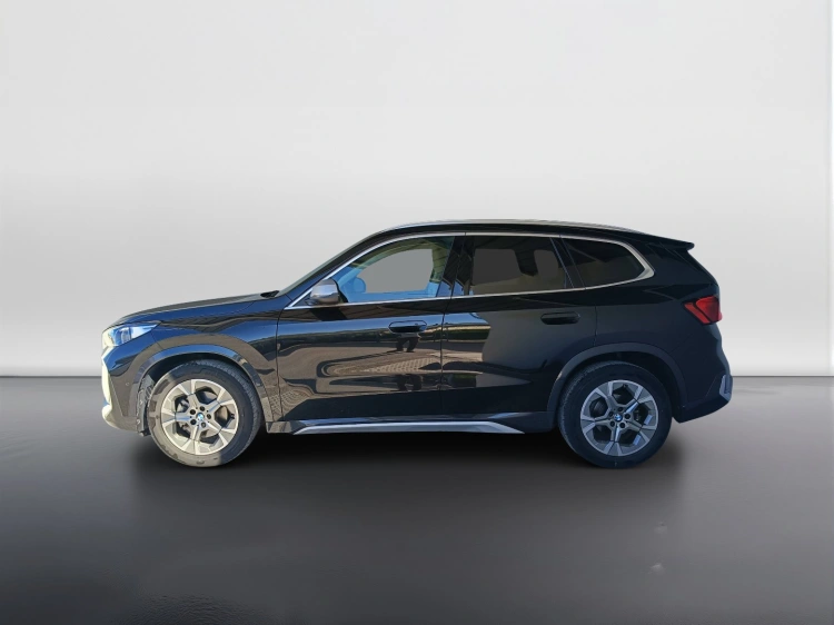 6 - BMW X1 X1 sdrive18i X-Line auto