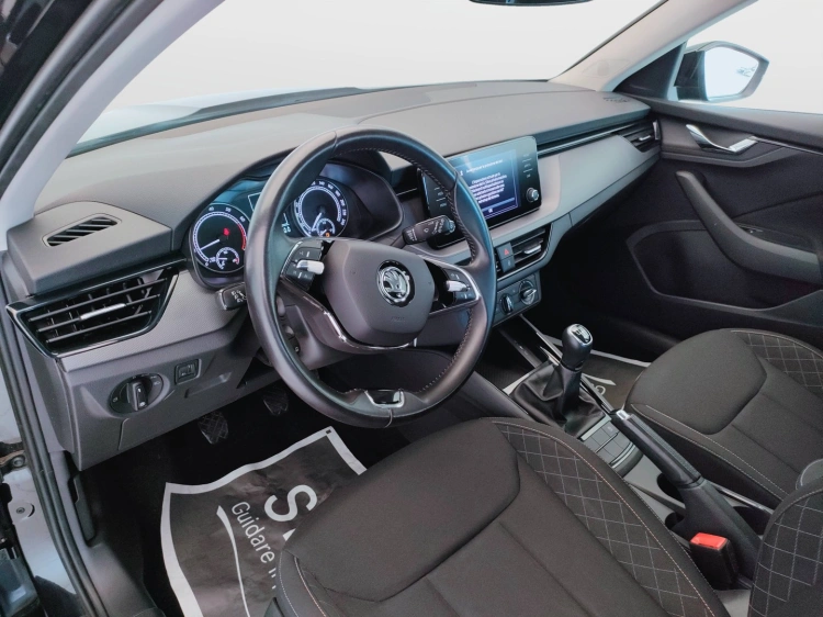 14 - Skoda Kamiq Kamiq 1.0 tsi Ambition 110cv