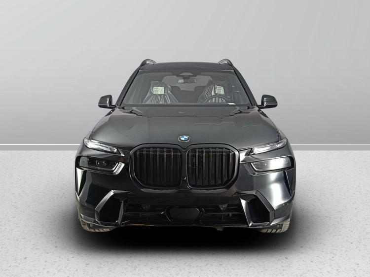 2 - BMW X7 BMW X7 xDrive40d