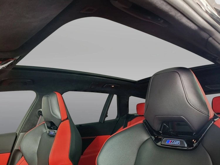 18 - BMW M M5 M5 Touring