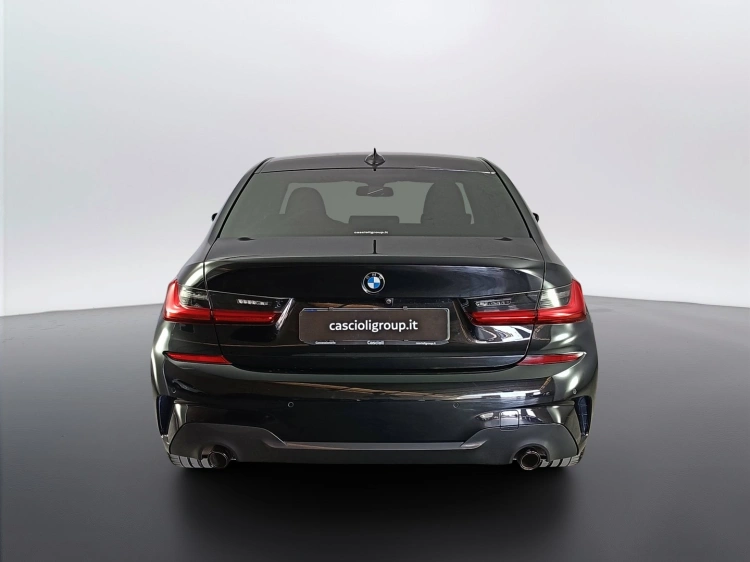5 - BMW Serie 3 318d mhev 48V Msport auto
