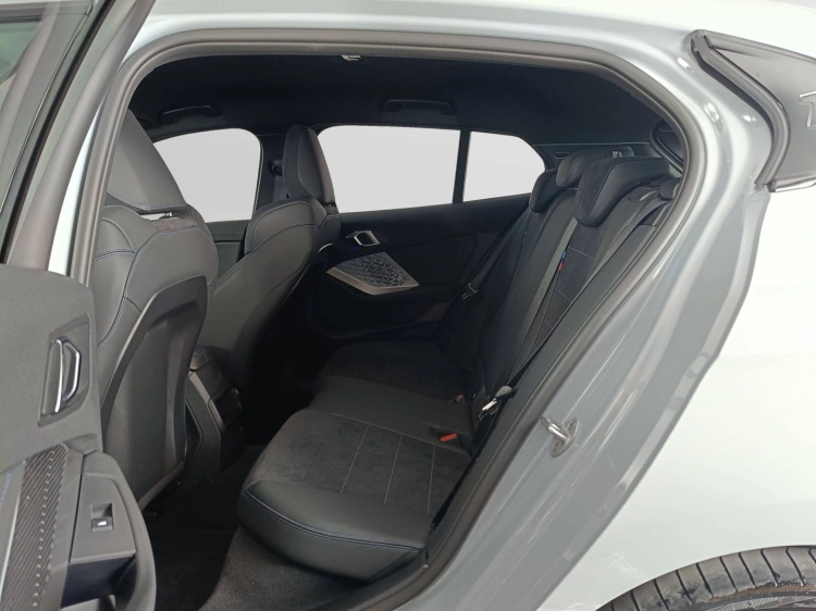9 - BMW Serie 1 118d MSport auto