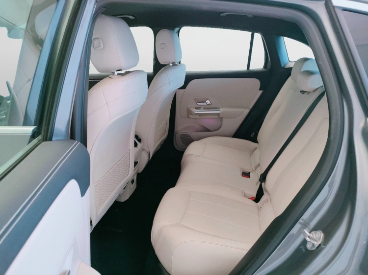 14 - Mercedes-Benz GLA 220 d Sport Plus 4matic auto